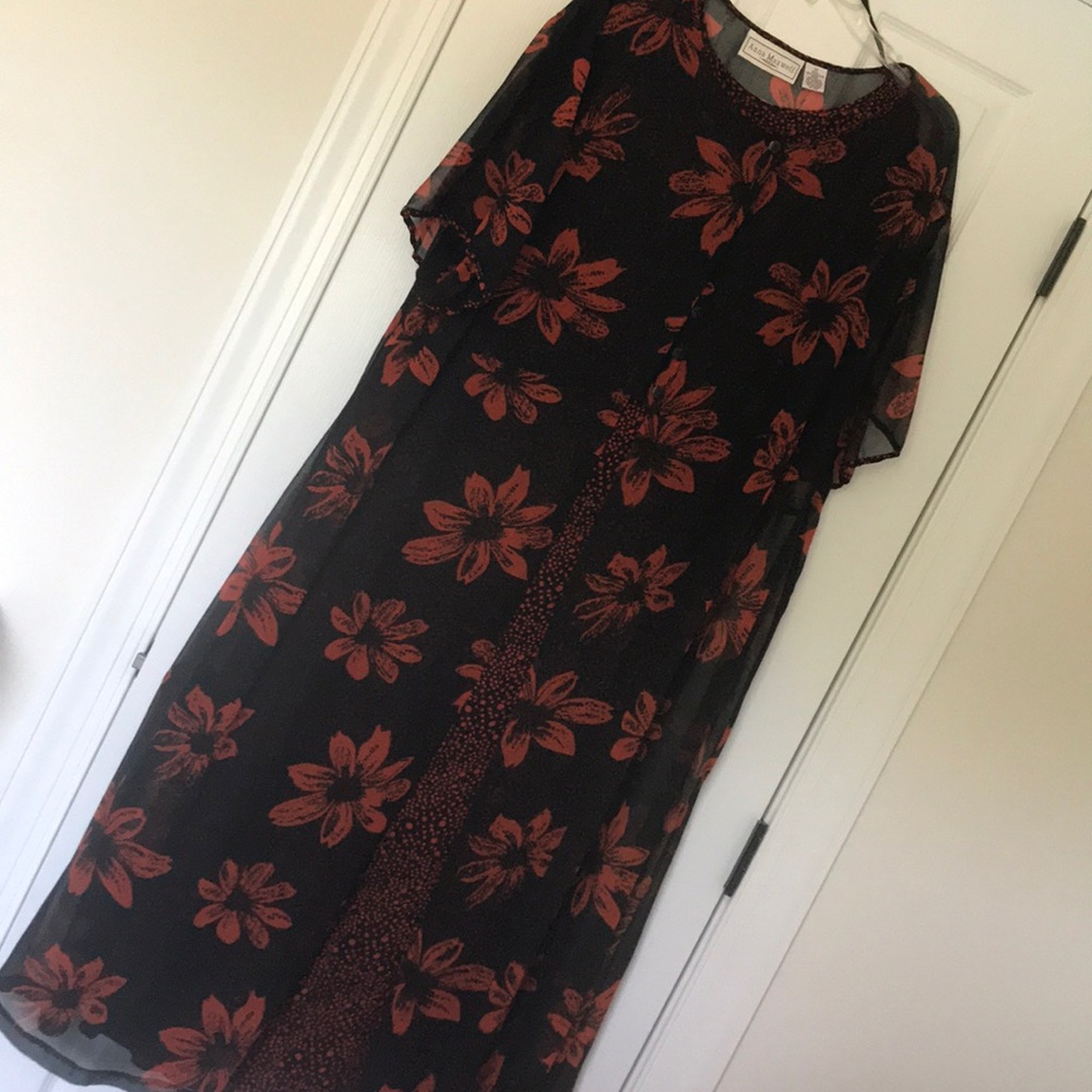 🎉Orange & Black Stunner Dress!🎉